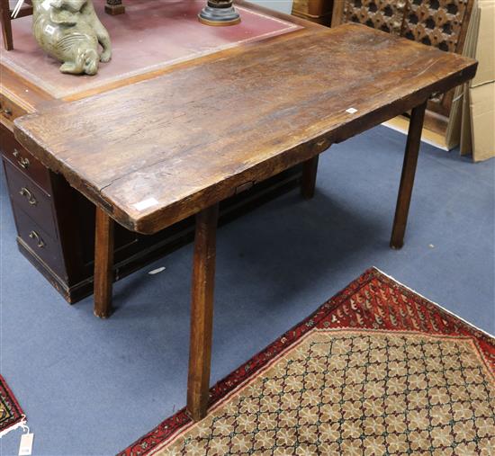 A rustic table W.156cm